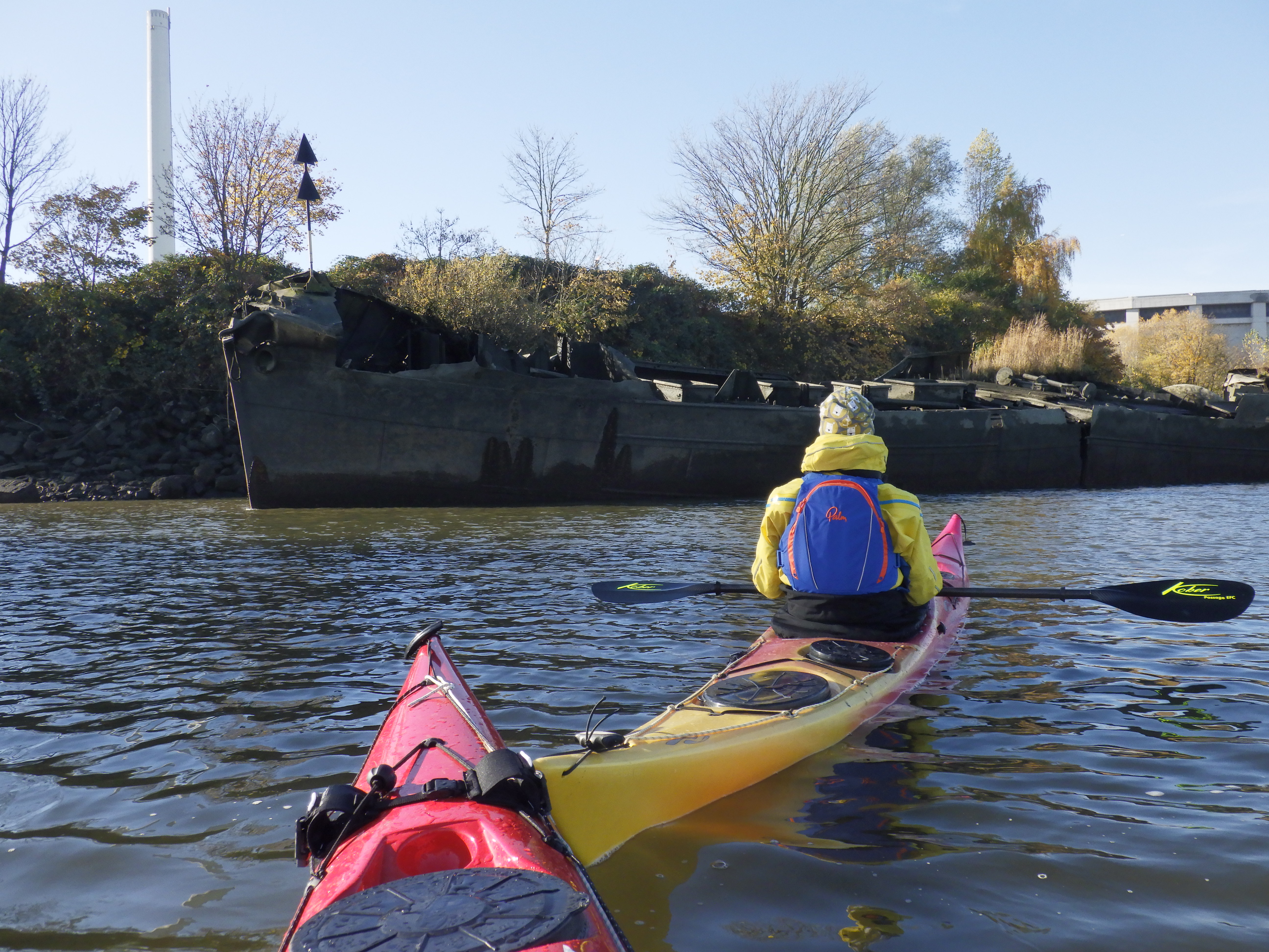 2025.11.06 Maike vor der Kohlbrandbrucke